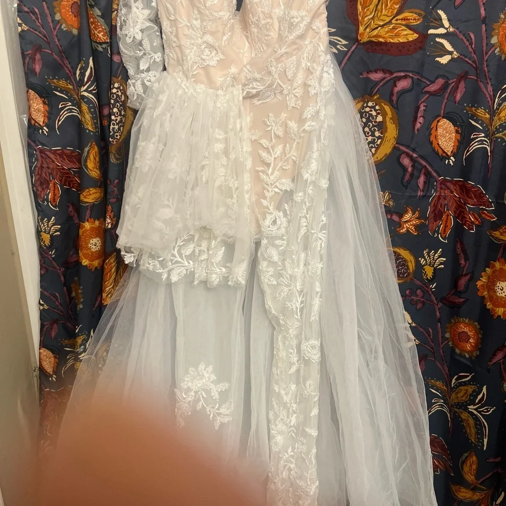 Amazingly beautiful Bridal jumpsuit - Picture 2 of 5